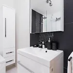 Zasypane Premium House & Sauna In By Renters Prestige בית נופש *