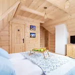 Zasypane Premium House & Sauna In By Renters Prestige בית נופש
